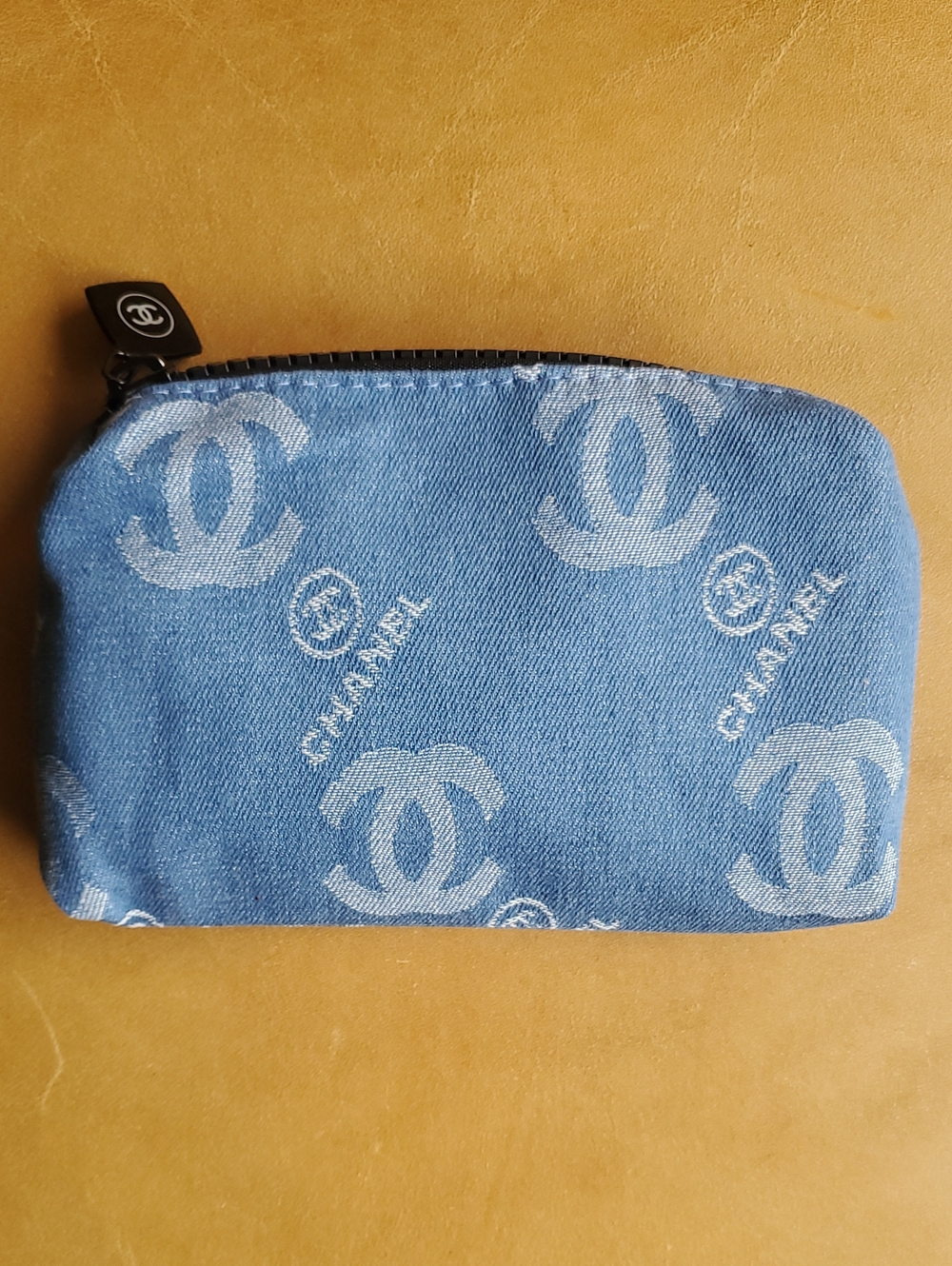 CHANEL Denim Jean Blue Logo Cosmetic Bag Clutch Pouch - Picture 2 of 8